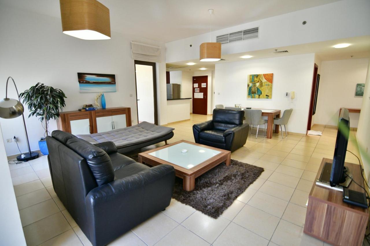 Holiday Homes Дубай Экстерьер фото