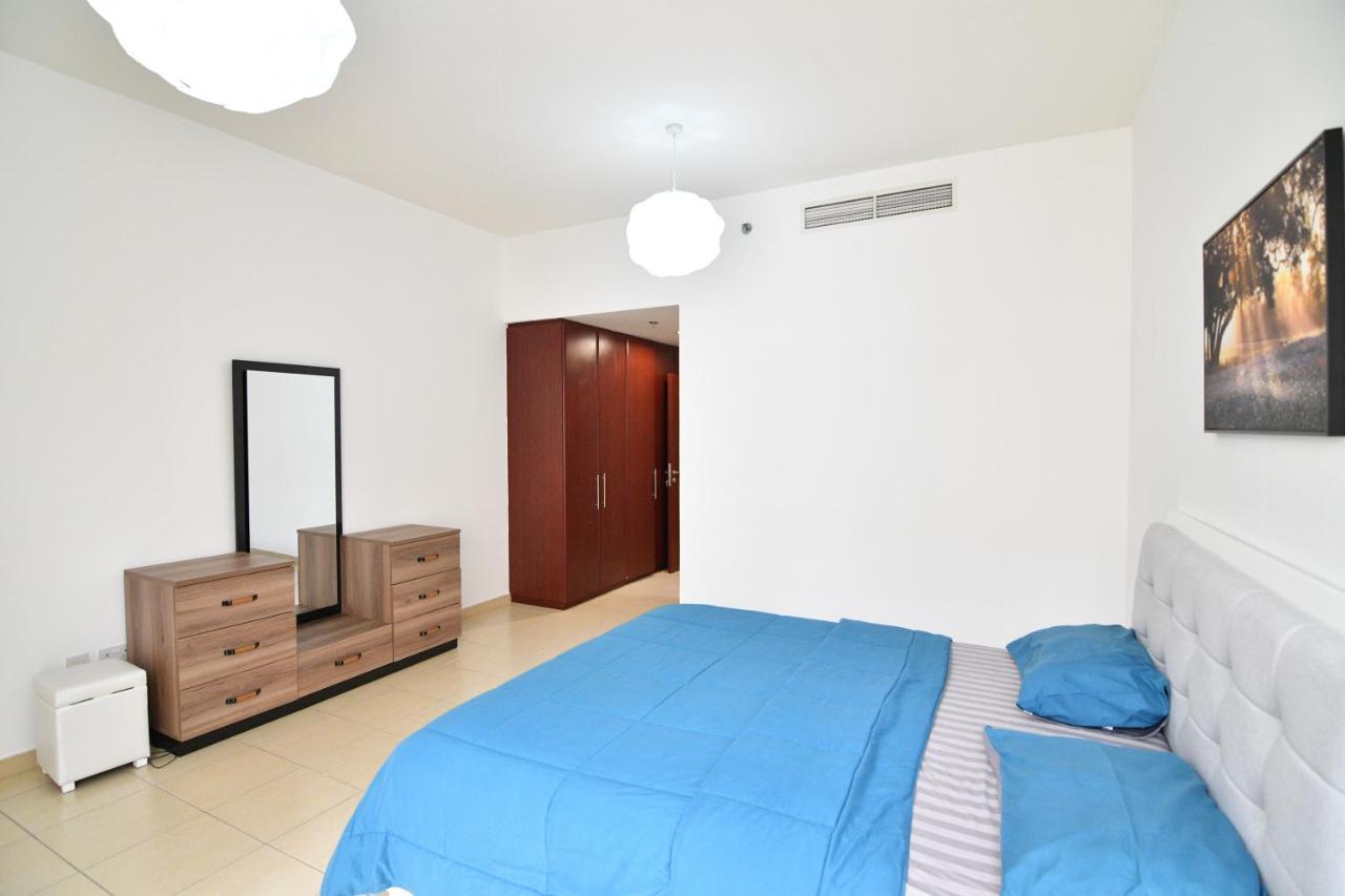 Holiday Homes Дубай Экстерьер фото