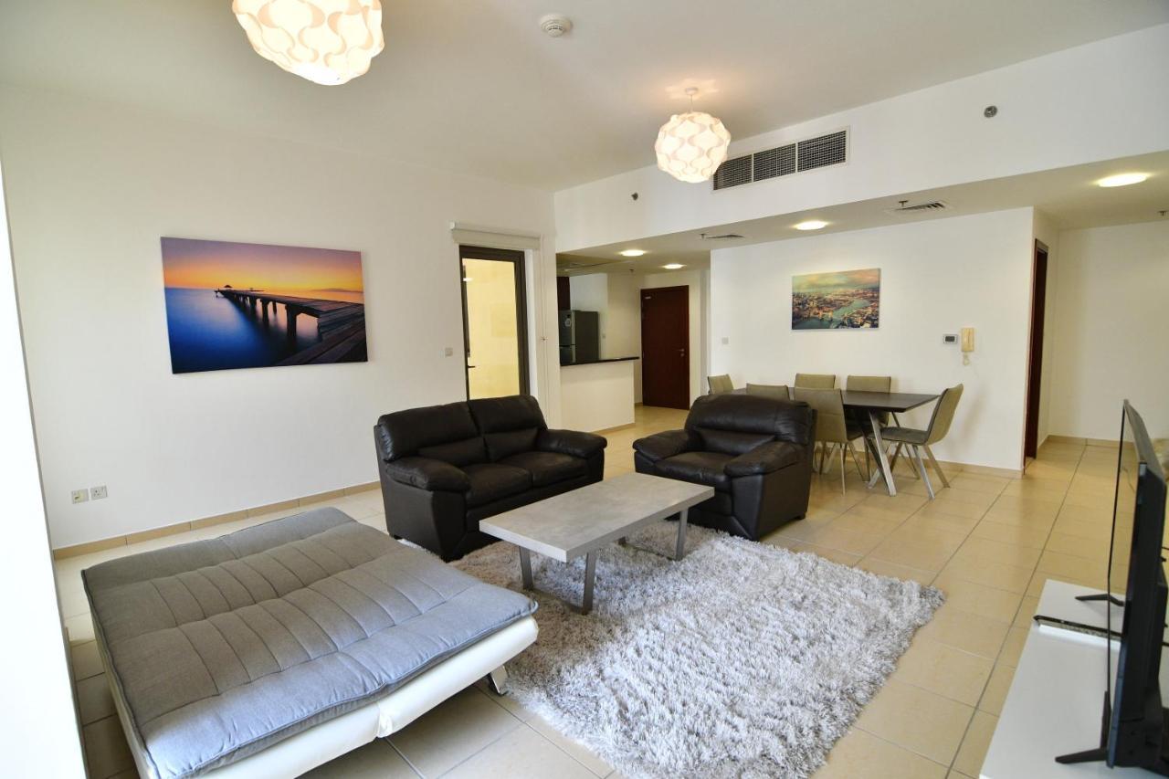 Holiday Homes Дубай Экстерьер фото