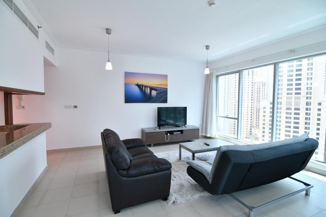 Holiday Homes Дубай Экстерьер фото