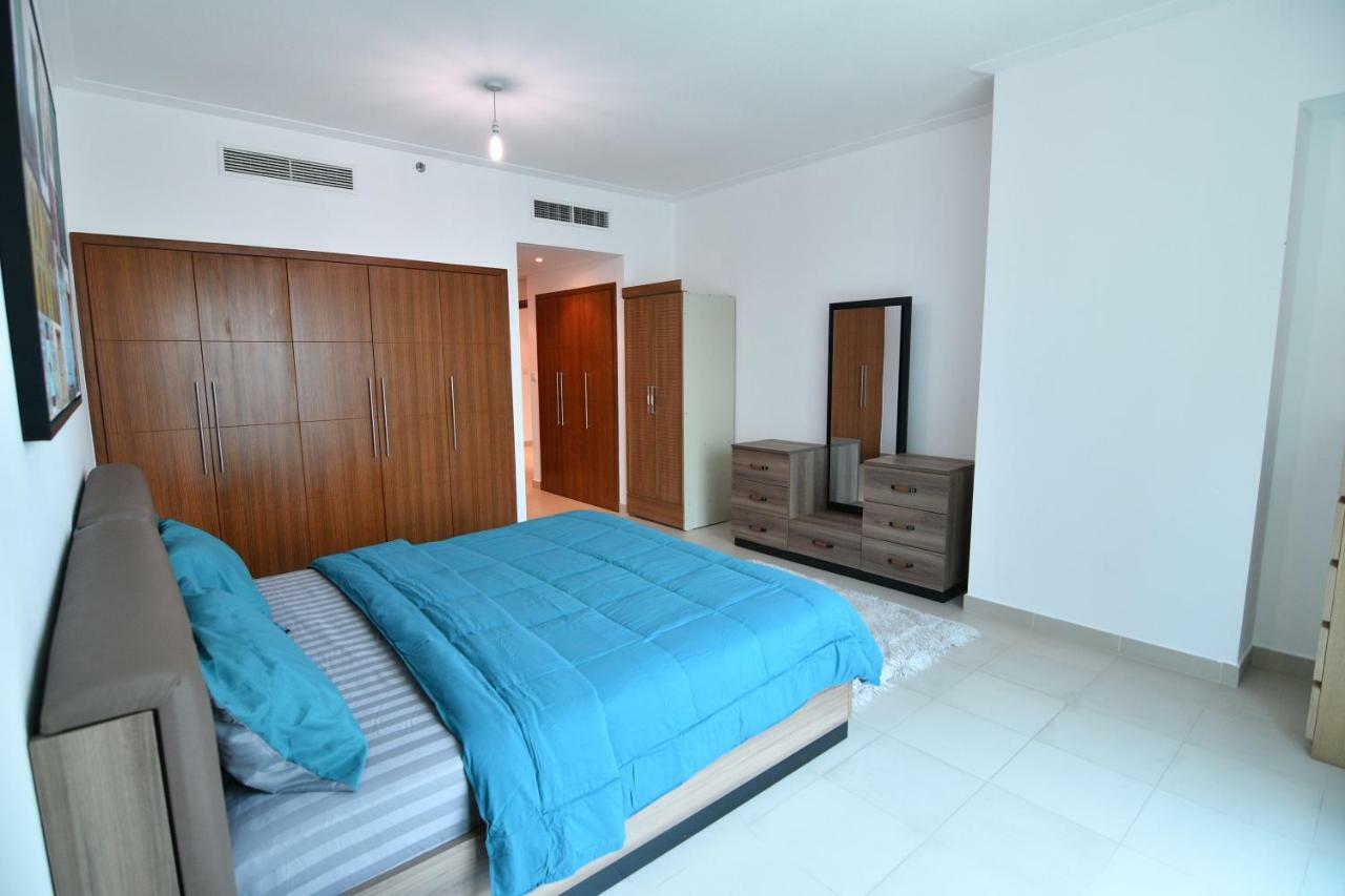 Holiday Homes Дубай Экстерьер фото